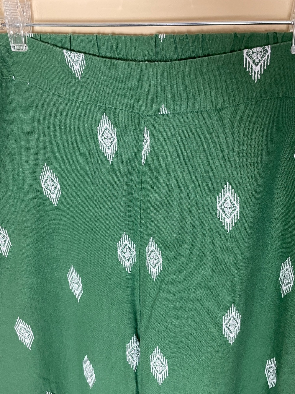 Soft Surroundings Lohara Green Embroidered Linen Blend Wide Leg Pant 2X Pull on - Picture 6 of 10